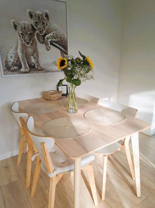 Apartament Cosyrest-Odpocznij Przytulnie Wrocław Zewnętrze zdjęcie